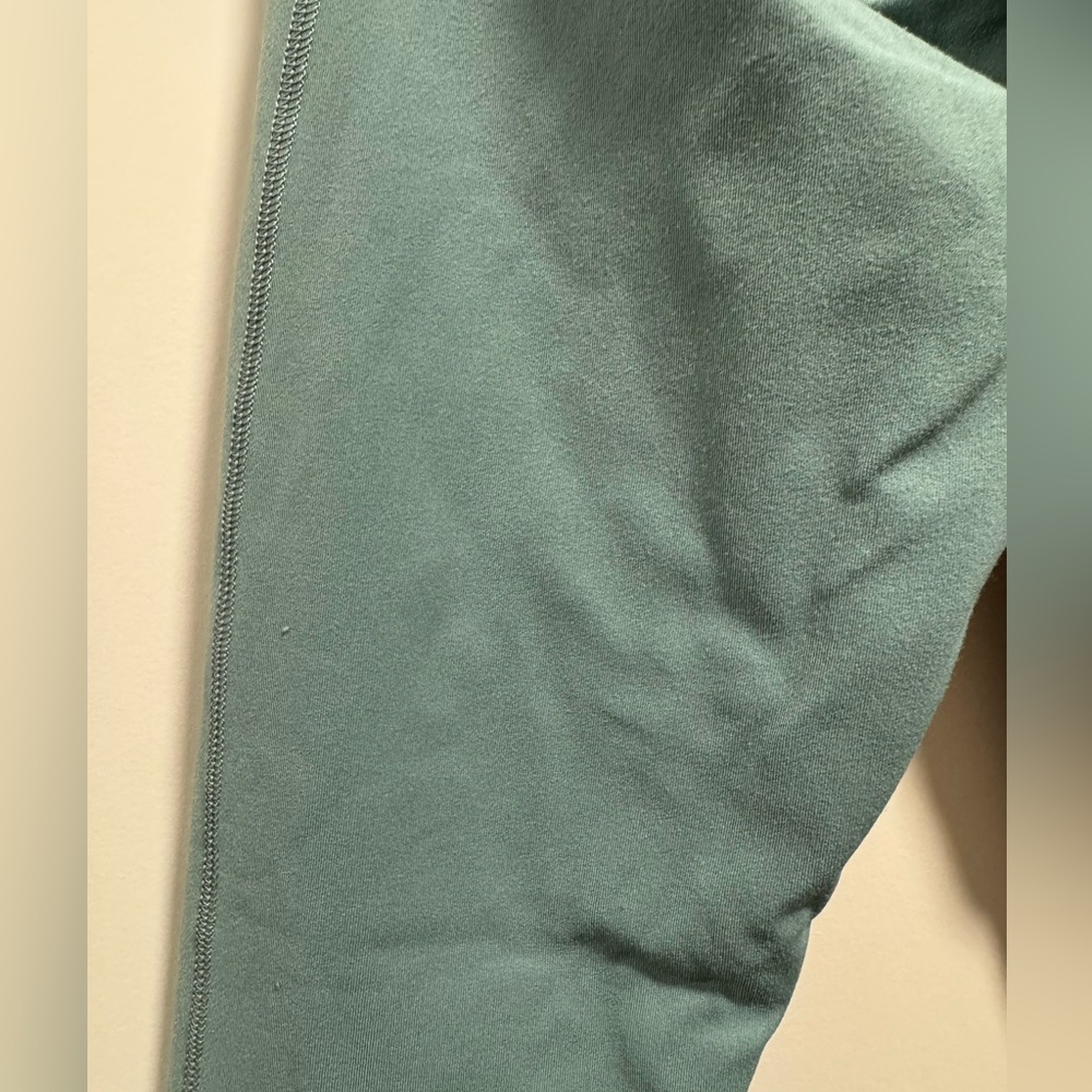 Lululemon Align Scalloped Hem HR 23” Leggings - Picture 11 of 12